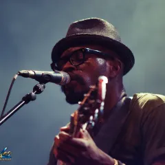 Tété au Krakatoa de Mérignac : un concert à saisir en images
