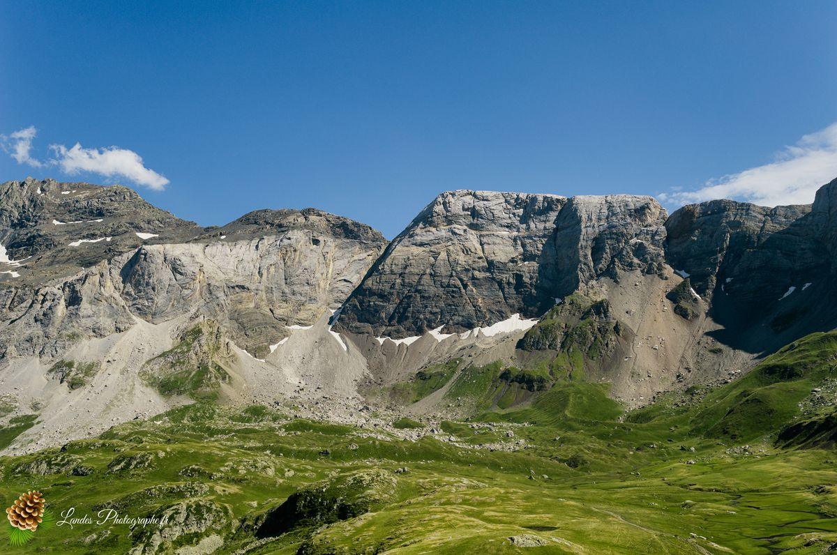 🌄 L'Épique Silence de Troumouse : Grandeur UNESCO et Respect Montagnard