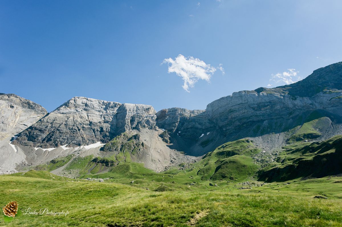 🌄 L'Épique Silence de Troumouse : Grandeur UNESCO et Respect Montagnard