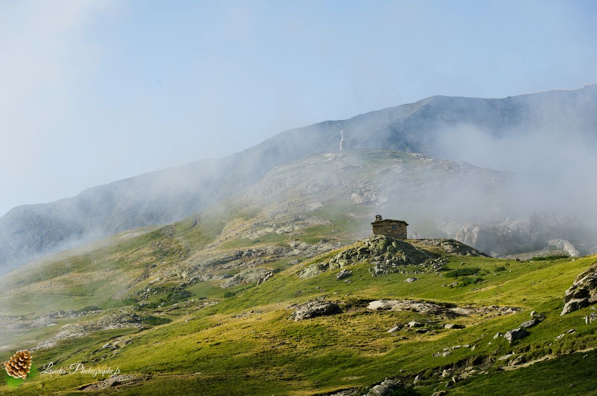 🌄 L'Épique Silence de Troumouse : Grandeur UNESCO et Respect Montagnard