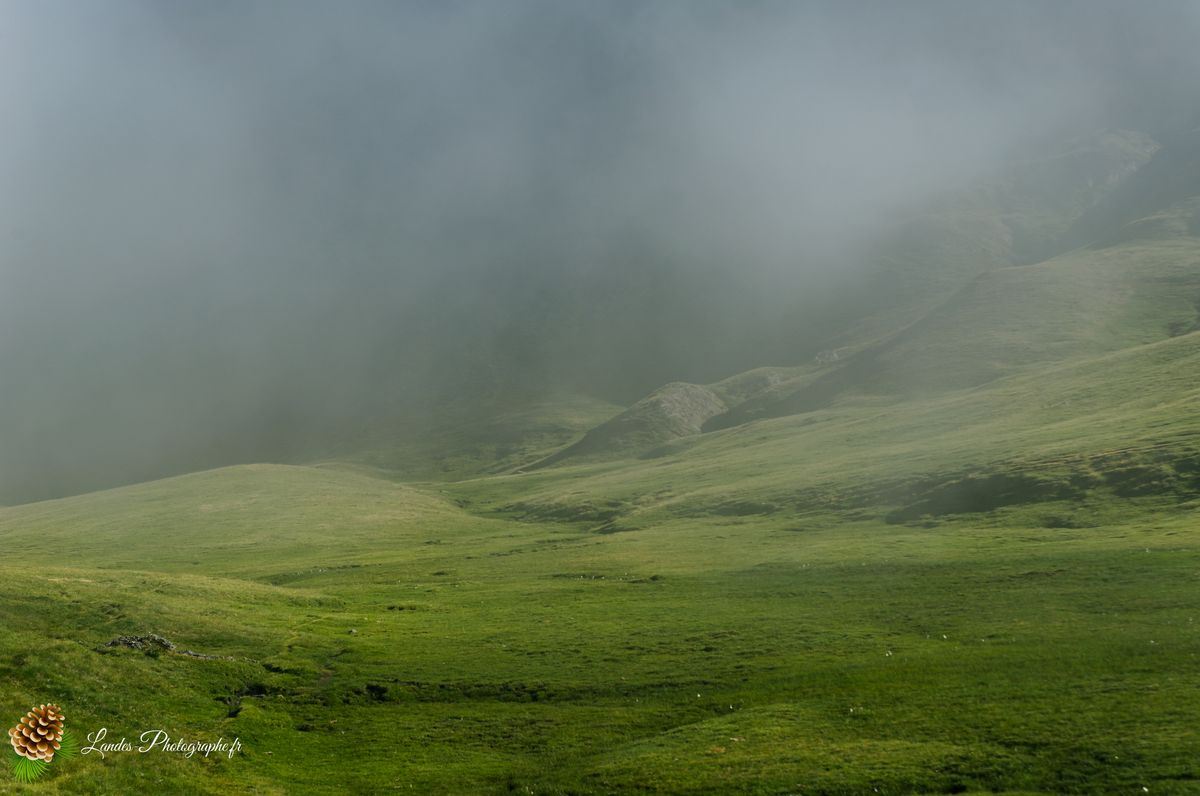 🌄 L'Épique Silence de Troumouse : Grandeur UNESCO et Respect Montagnard