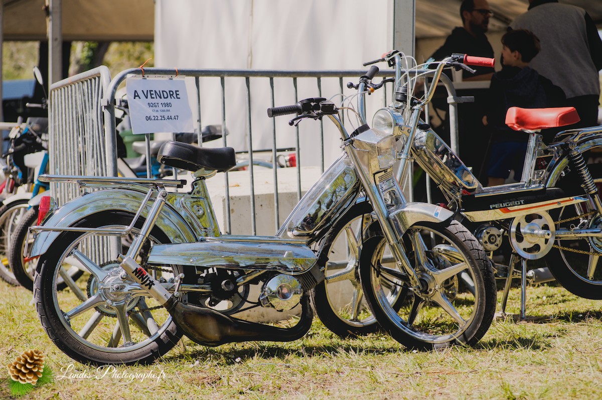 🛵 Soustons Mobs 2026 : Un Dimanche de Nostalgie et de Mélange 2-Temps à la Base de Laurens