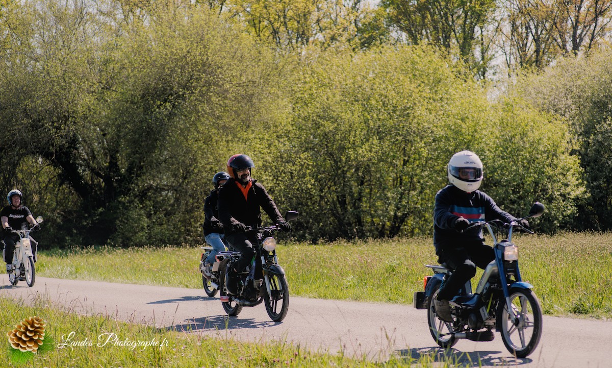 🛵 Soustons Mobs 2026 : Un Dimanche de Nostalgie et de Mélange 2-Temps à la Base de Laurens