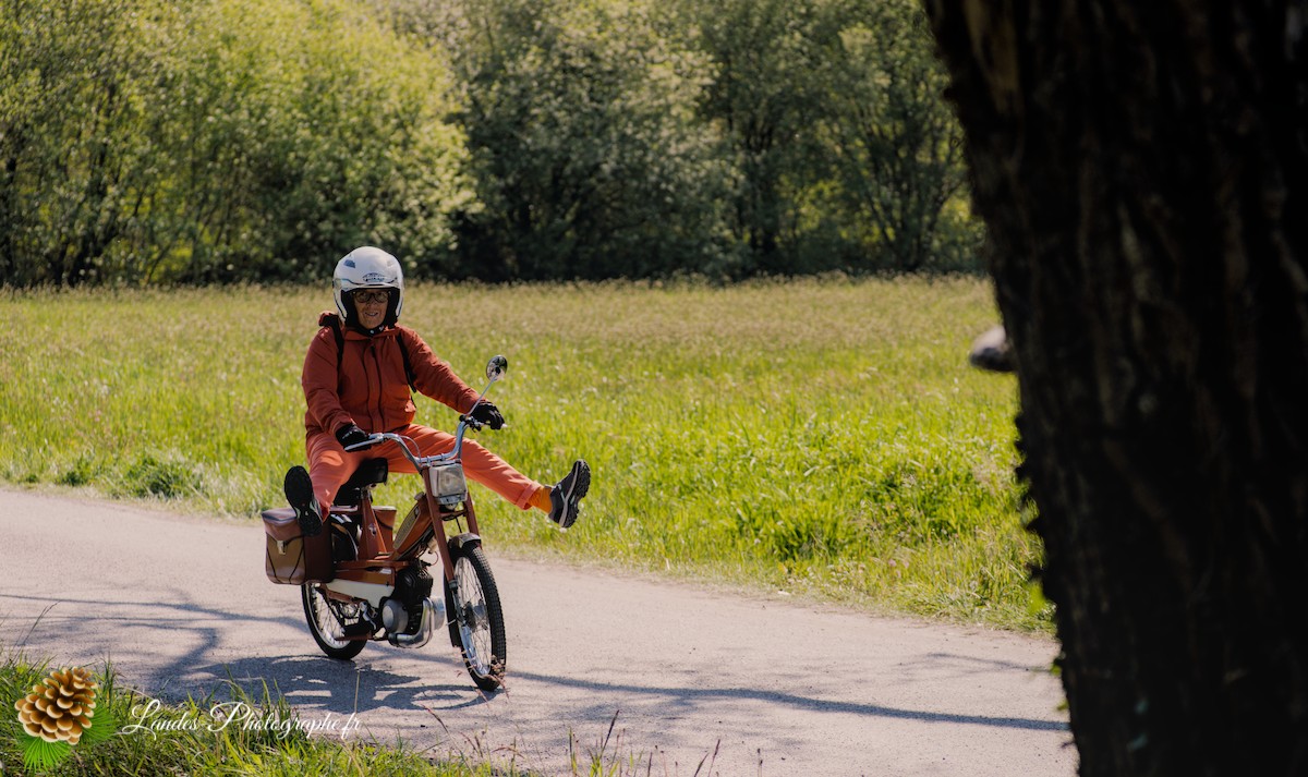 🛵 Soustons Mobs 2026 : Un Dimanche de Nostalgie et de Mélange 2-Temps à la Base de Laurens