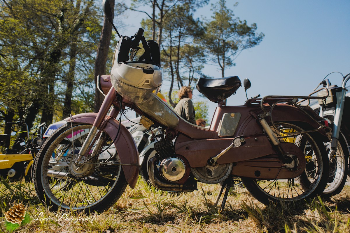 🛵 Soustons Mobs 2026 : Un Dimanche de Nostalgie et de Mélange 2-Temps à la Base de Laurens