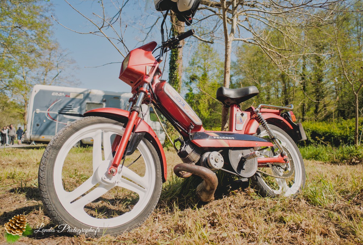 🛵 Soustons Mobs 2026 : Un Dimanche de Nostalgie et de Mélange 2-Temps à la Base de Laurens