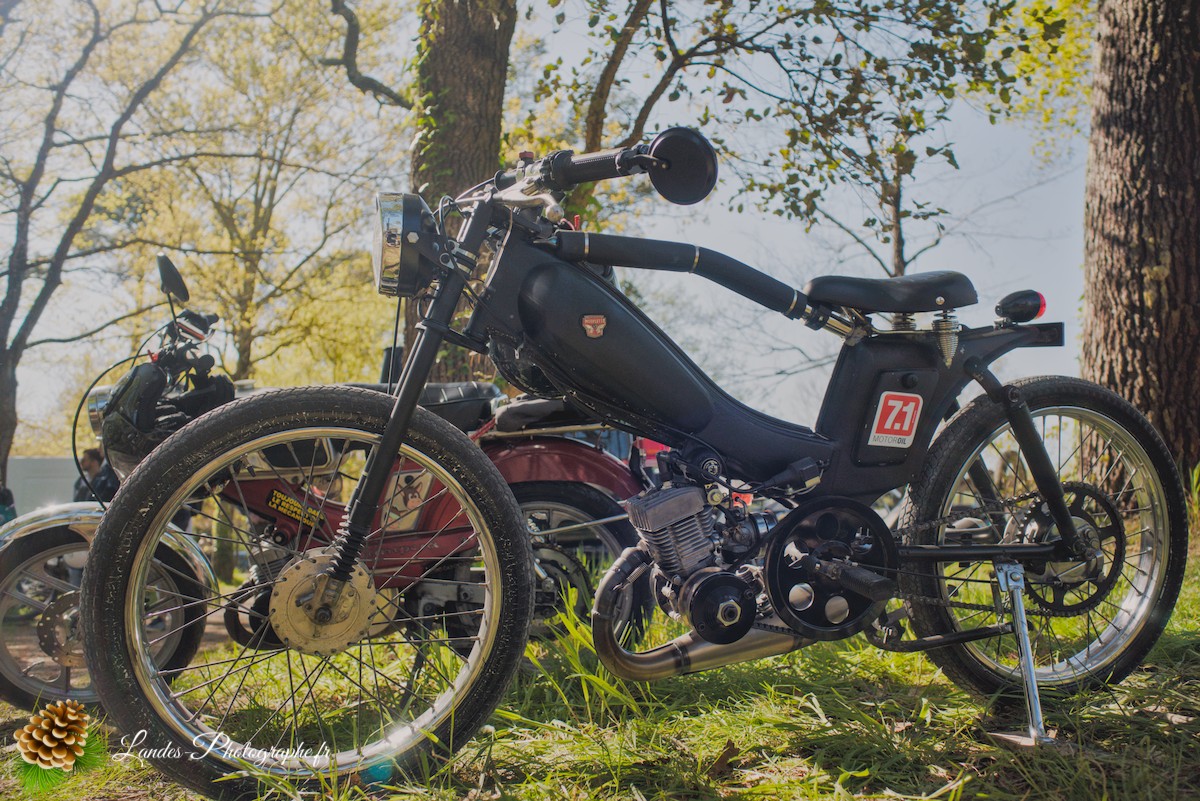 🛵 Soustons Mobs 2026 : Un Dimanche de Nostalgie et de Mélange 2-Temps à la Base de Laurens