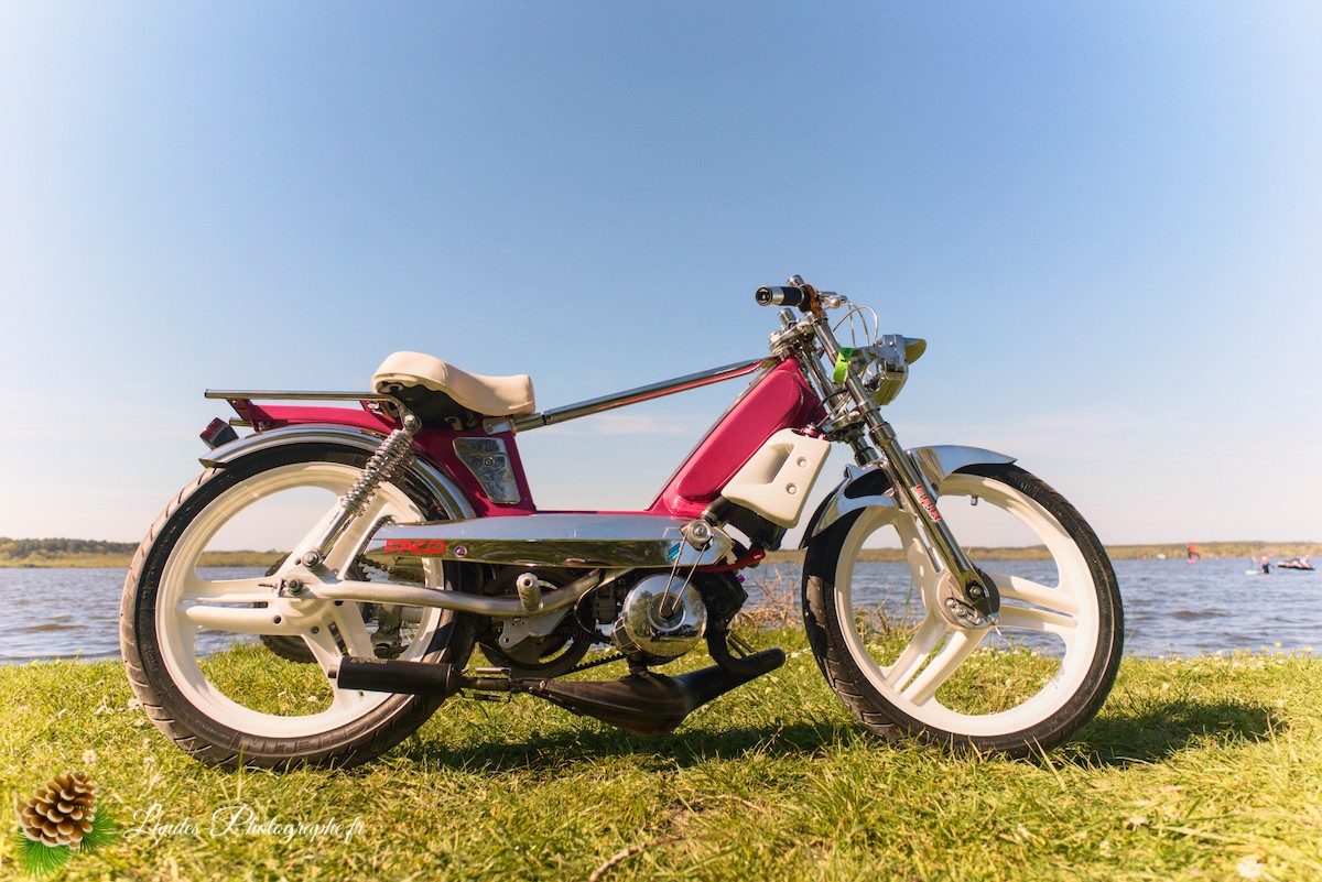 🛵 Soustons Mobs 2026 : Un Dimanche de Nostalgie et de Mélange 2-Temps à la Base de Laurens