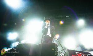 The Hives en concert au Garorock 2012