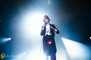 The Hives en concert au Garorock 2012