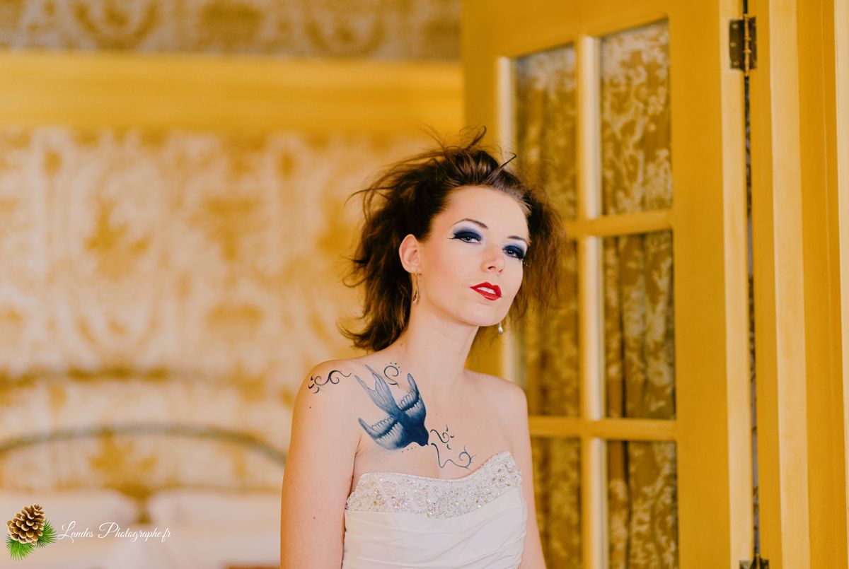 Agnès au Chateau de Mirambeau