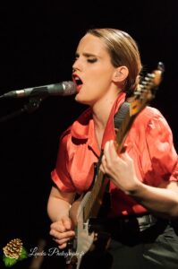 Anna Calvi en concert au Rocher Palmer de Cenon