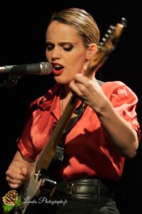 Anna Calvi en concert au Rocher Palmer de Cenon