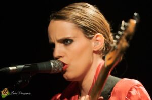 Anna Calvi en concert au Rocher Palmer de Cenon