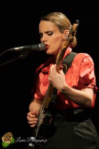 Anna Calvi en concert au Rocher Palmer de Cenon