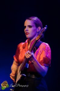 Anna Calvi en concert au Rocher Palmer de Cenon
