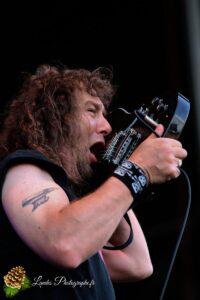 Anvil en concert au Hellfest 2010