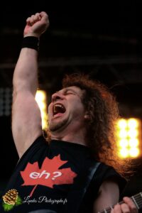 Anvil en concert au Hellfest 2010