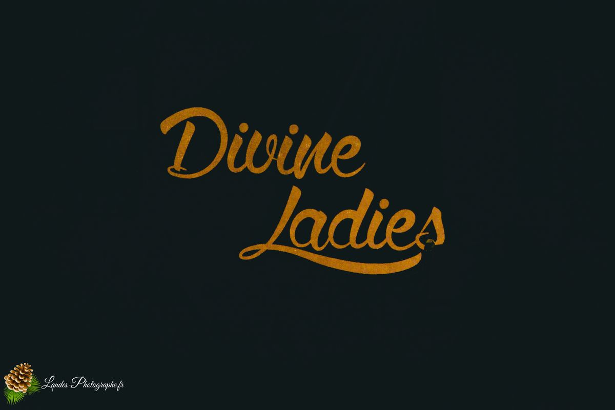 The Divine Ladies : Dans Tous Les Sens