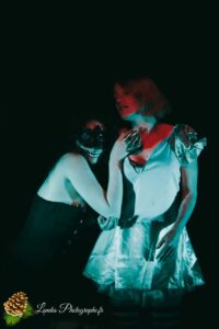 The Divine Ladies : Dans Tous Les Sens