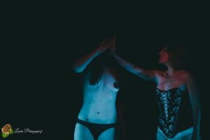 The Divine Ladies : Dans Tous Les Sens