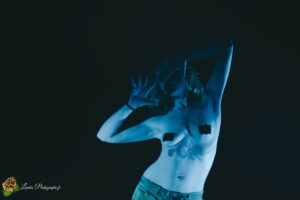 The Divine Ladies : Dans Tous Les Sens
