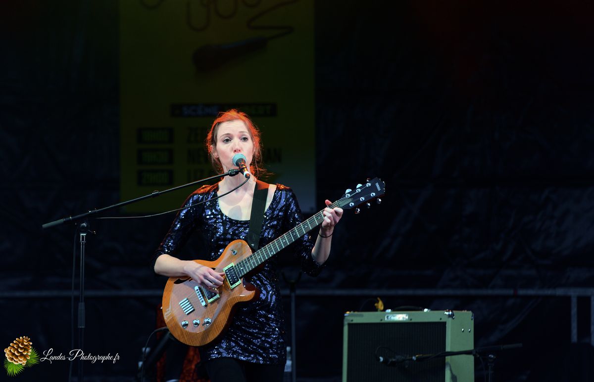 Liz Cherhal en concert au Festival En Bonne Voix 2013