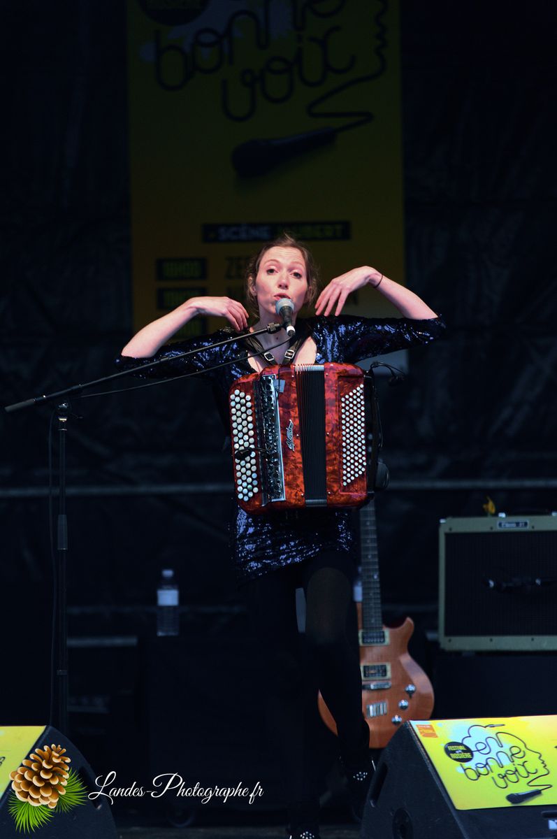 Liz Cherhal en concert au Festival En Bonne Voix 2013