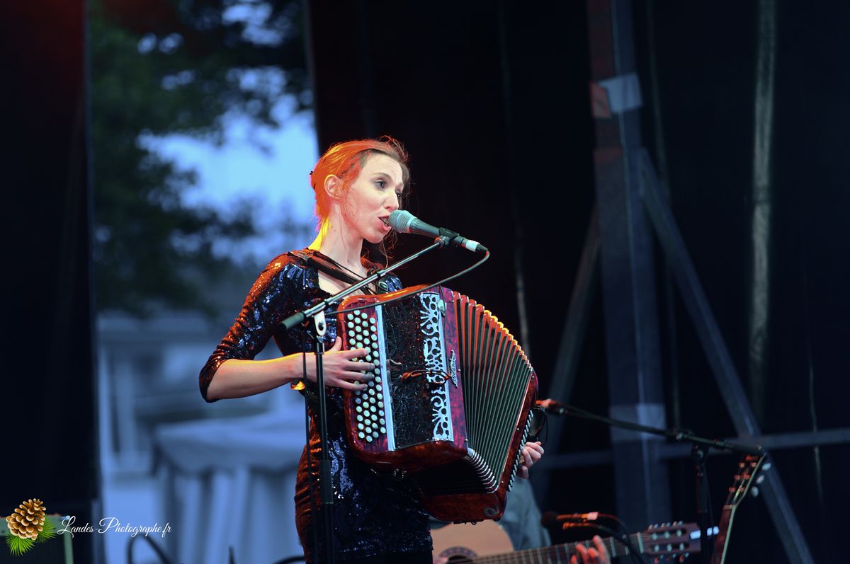 Liz Cherhal en concert au Festival En Bonne Voix 2013