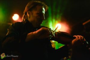 Hirsut’ en concert au BT59 à Bègles