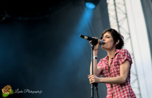 If The Kids en concert au Festival Garorock 2012