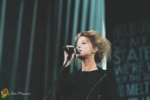 Selah Sue en concert au Garorock 2012