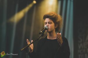Selah Sue en concert au Garorock 2012