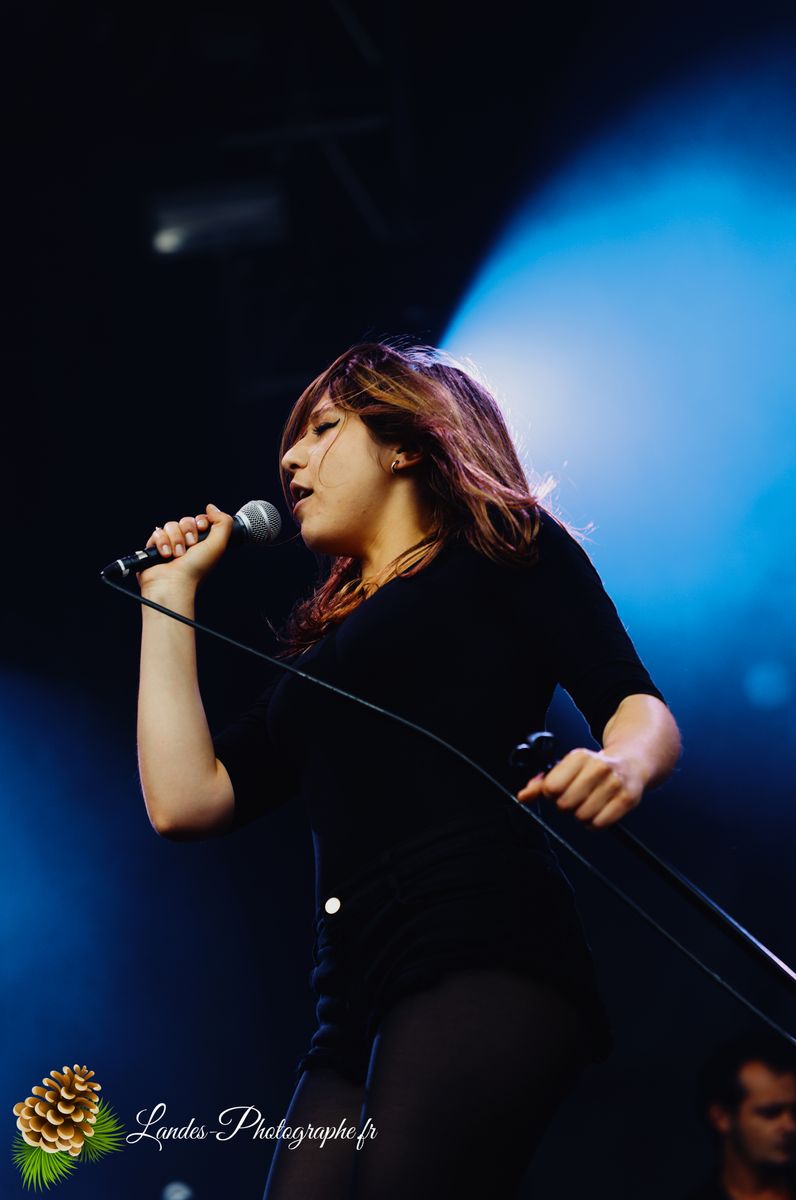 Izia en concert au Festival Garorock 2012