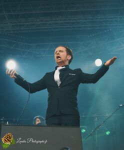 Dionysos en concert au Festival Garorock 2012