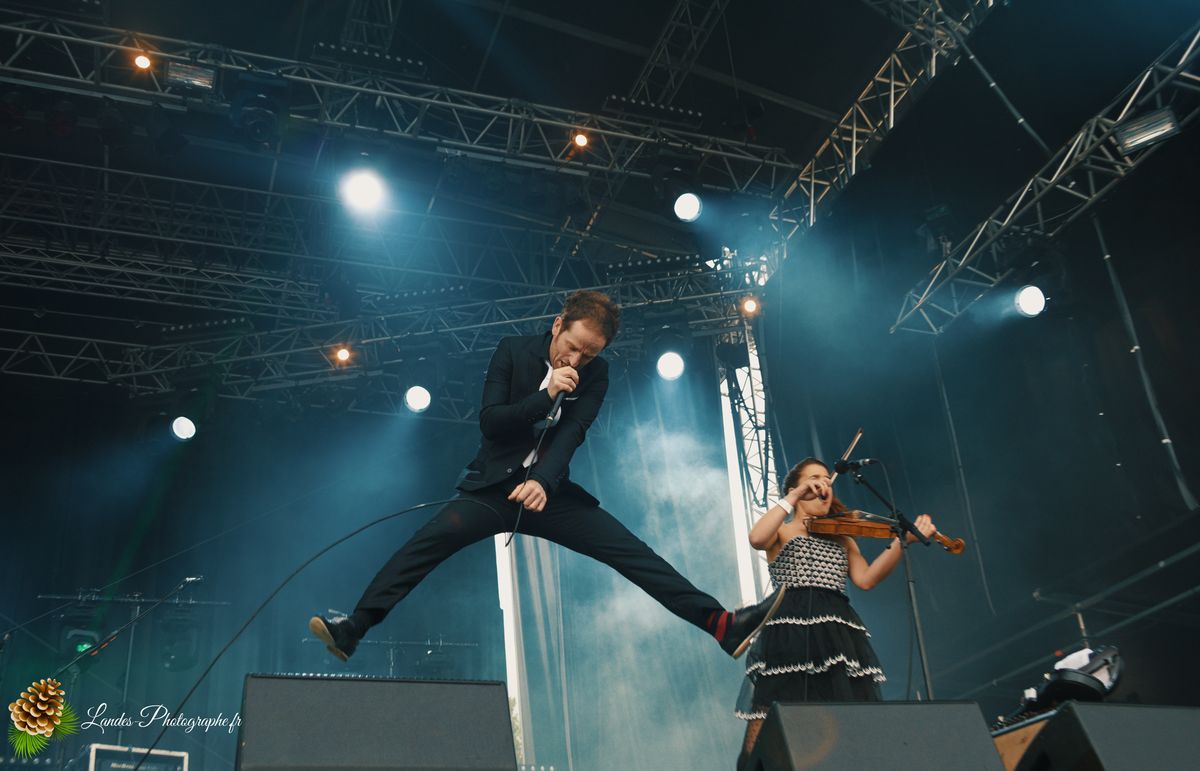 Dionysos en concert au Festival Garorock 2012