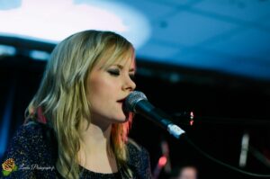 Fredrika Stahl en live à la Rock School Barbey de Bordeaux