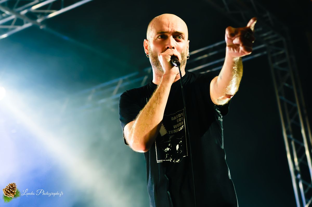 Lofofora en concert au Big Fuzz de Jonzac 2012