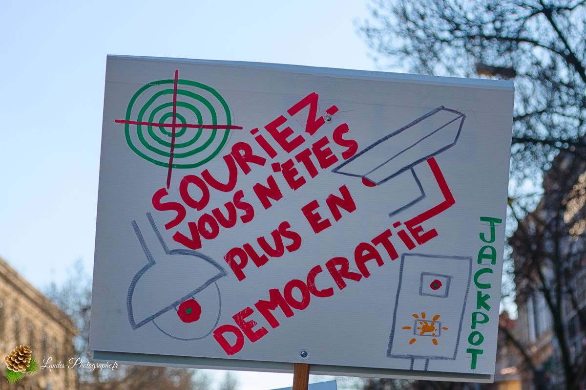 Manifestation générale à Bordeaux