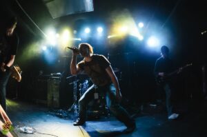 Klone en concert au BT59 à Bègles