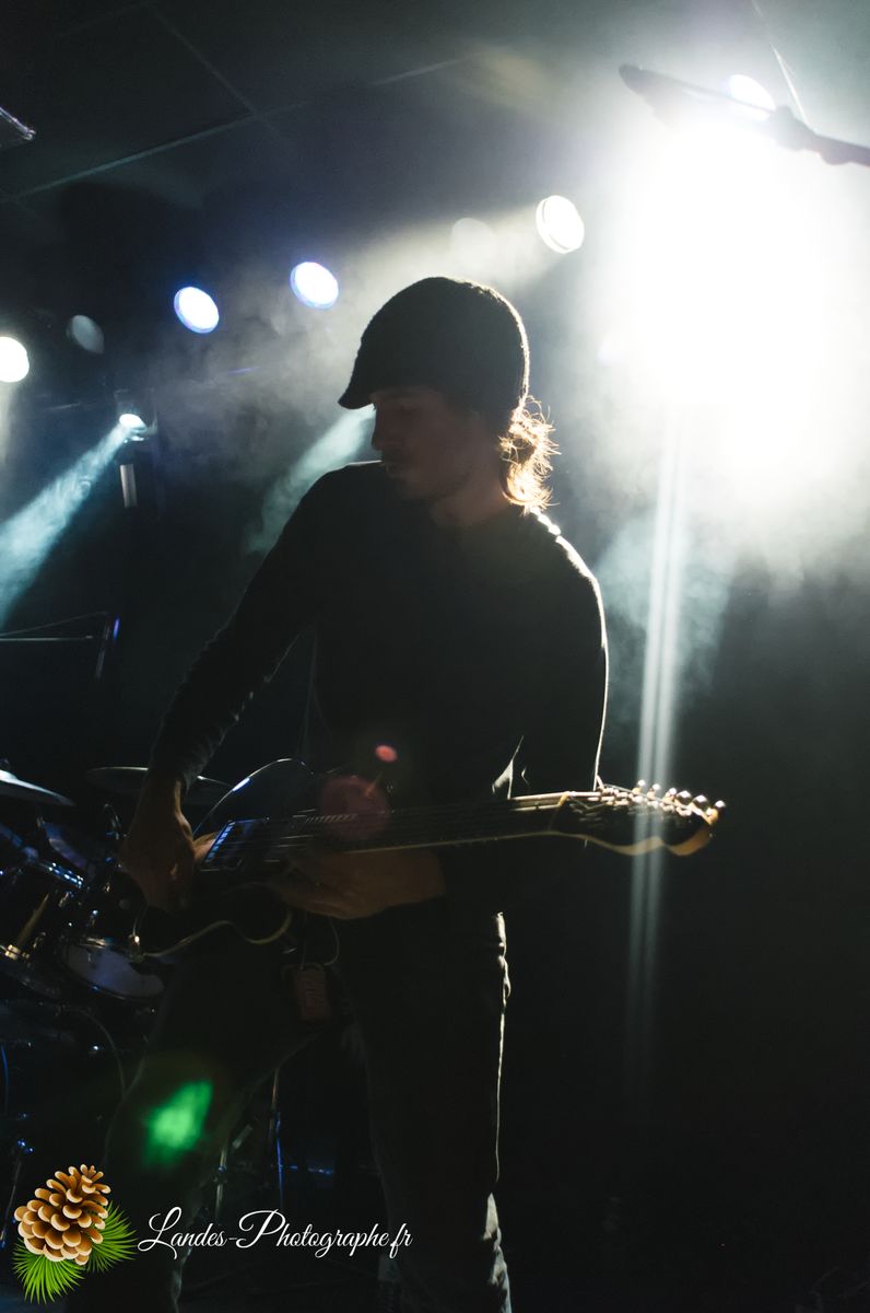 Klone en concert au BT59 à Bègles