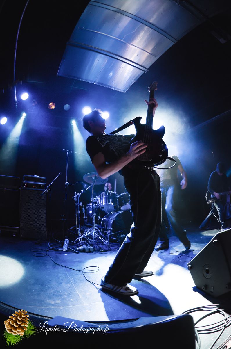 Klone en concert au BT59 à Bègles