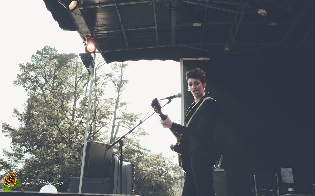 Mell en live au Festival En Bonne Voix 2014